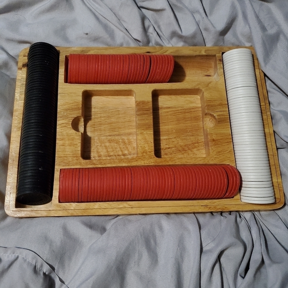 VINTAGE Marlboro poker set